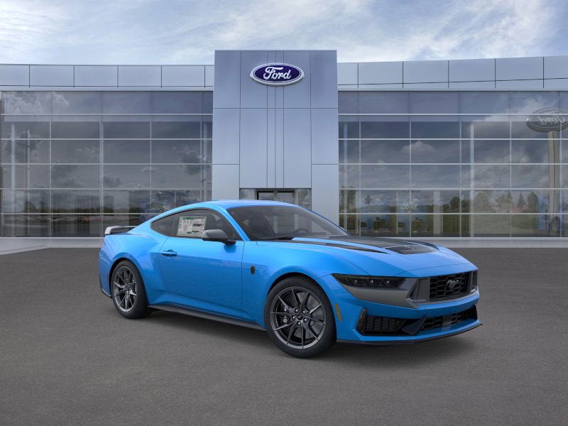 2026 Ford Mustang Dark Horse