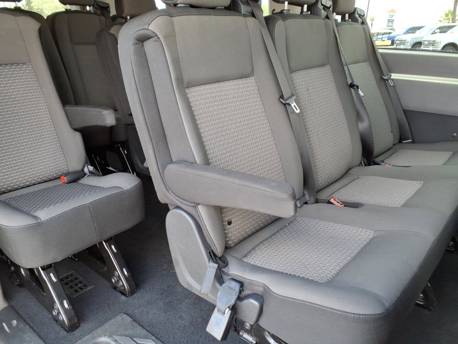 2024 Ford Transit Passenger Wagon XLT