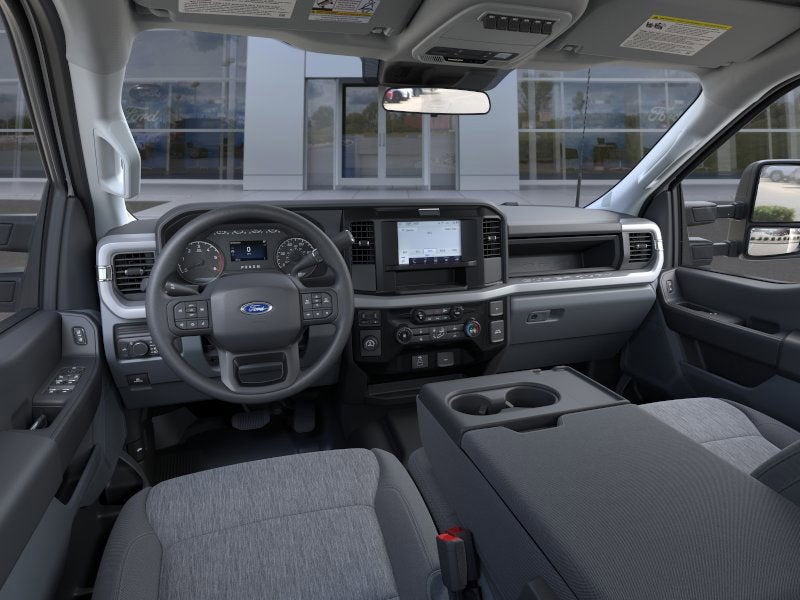 2025 Ford Super Duty F-350 SRW XL