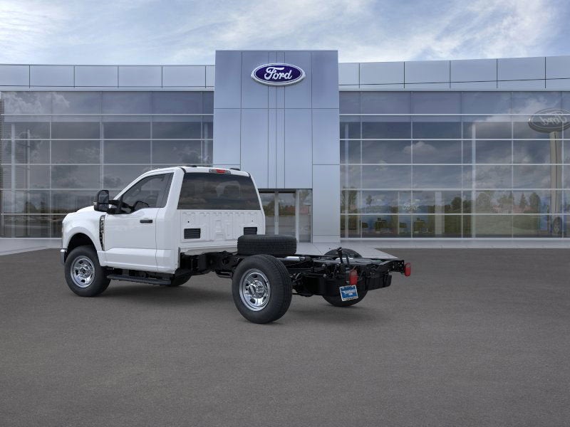 2025 Ford Super Duty F-350 SRW XL