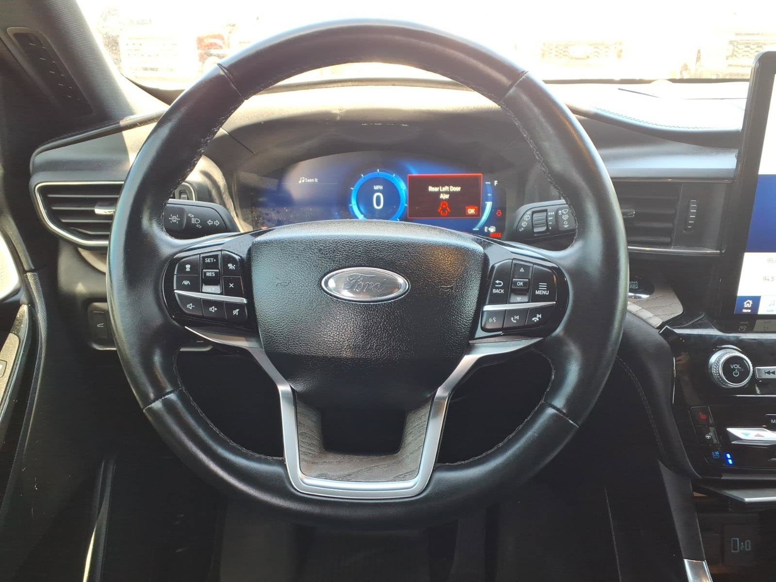 2022 Ford Explorer Platinum