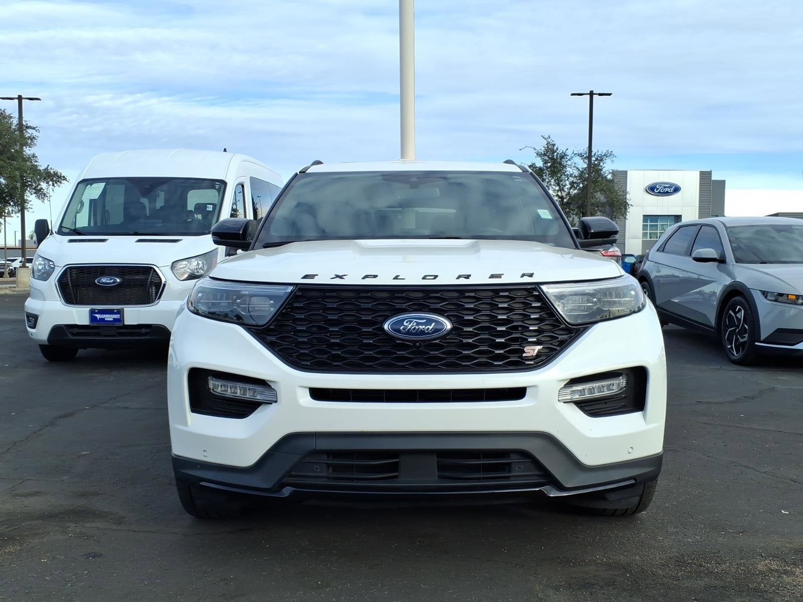 2023 Ford Explorer ST