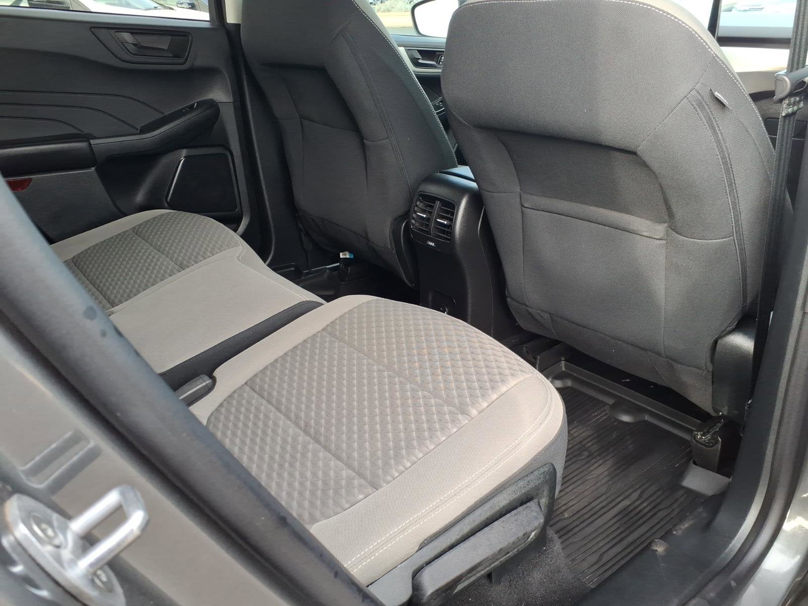 2022 Ford Escape SE Hybrid