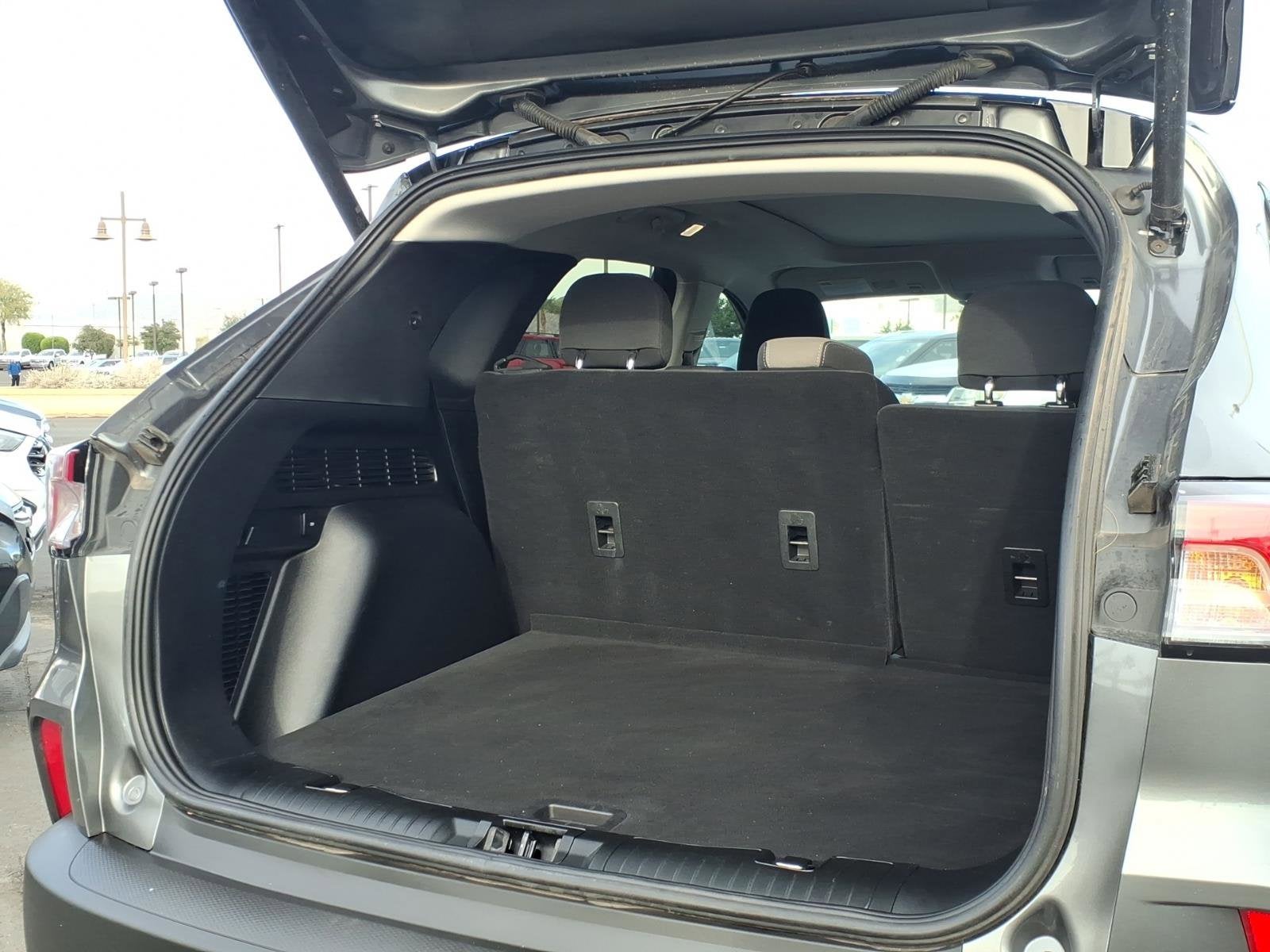 2022 Ford Escape SE Hybrid