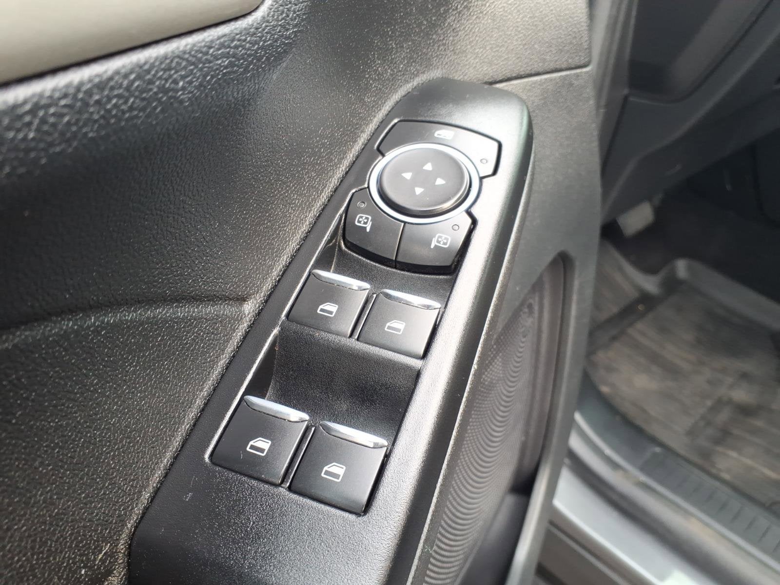 2022 Ford Escape SE Hybrid