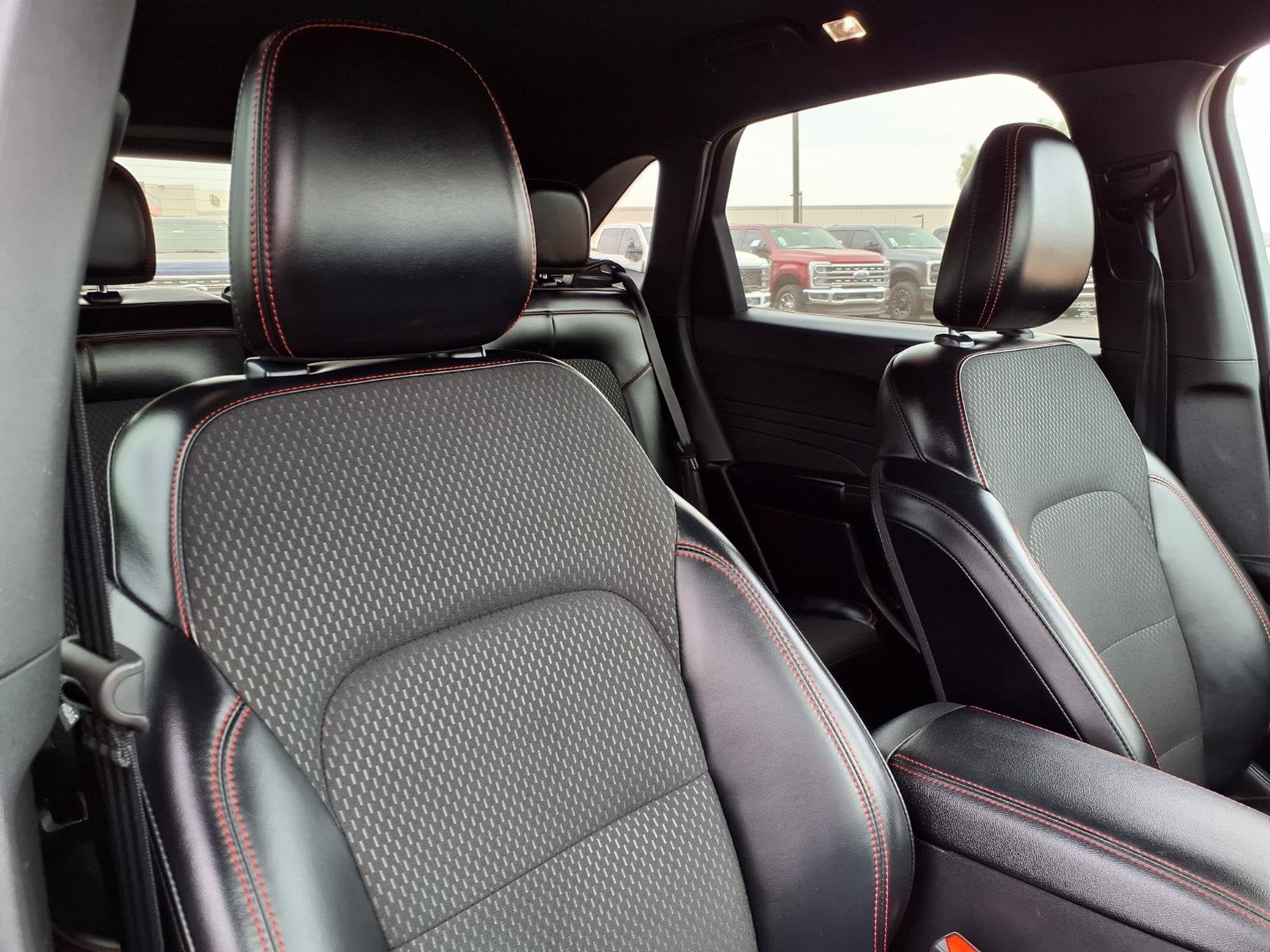 2025 Ford Escape ST-Line Select