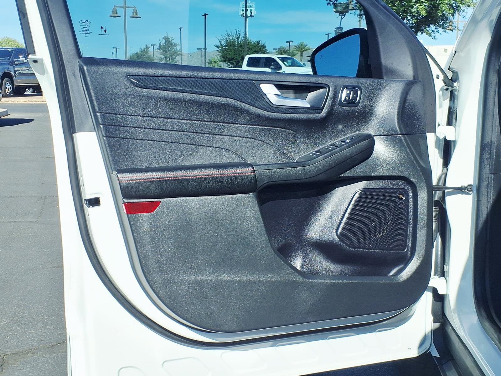 2024 Ford Escape ST-Line Elite