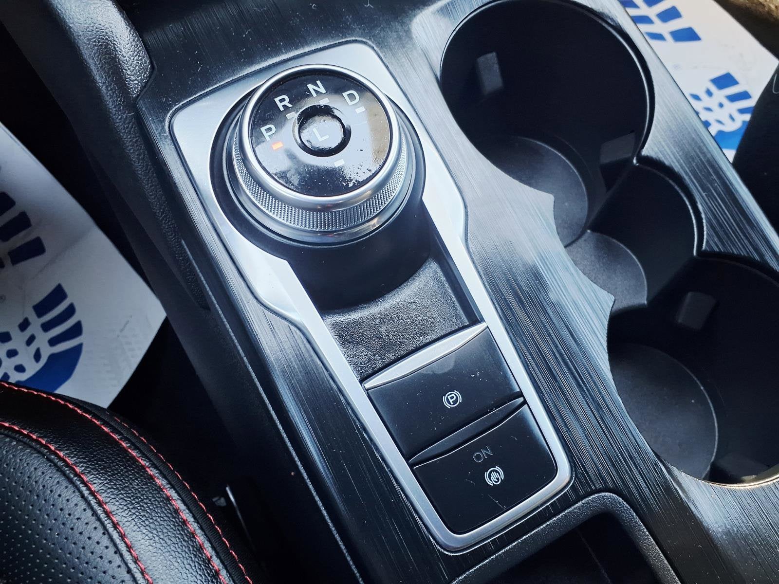 2024 Ford Escape ST-Line Elite