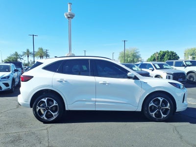 2024 Ford Escape ST-Line Elite