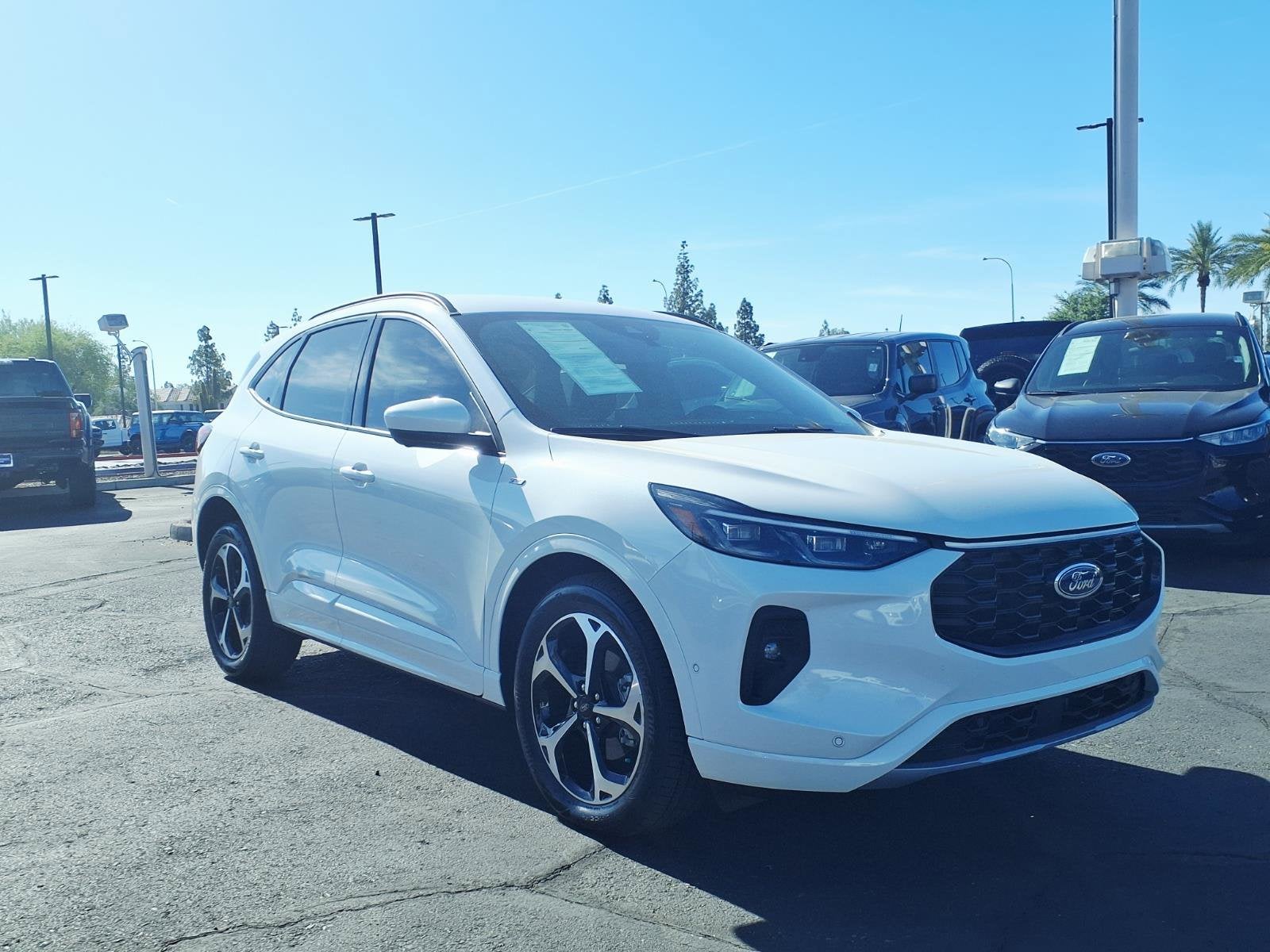 2024 Ford Escape ST-Line Elite