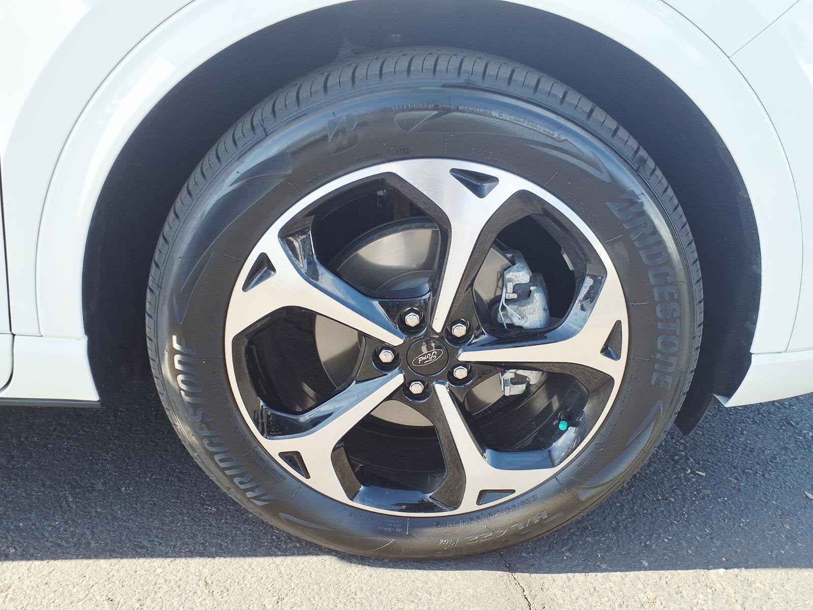 2024 Ford Escape ST-Line Elite