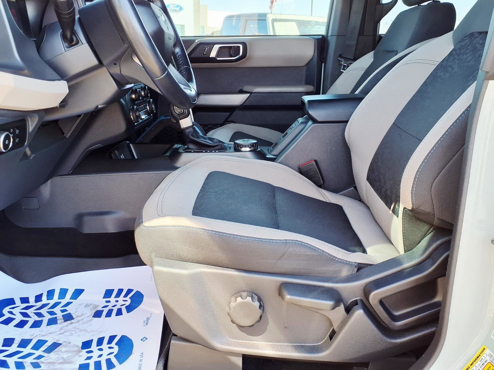 2023 Ford Bronco Base