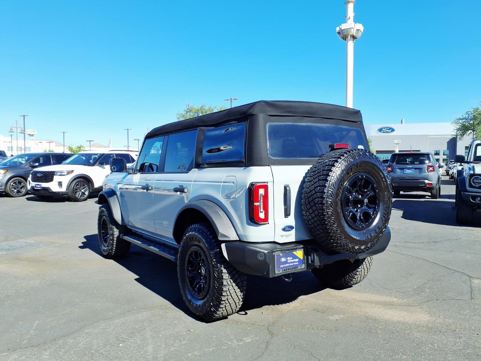 2023 Ford Bronco Base