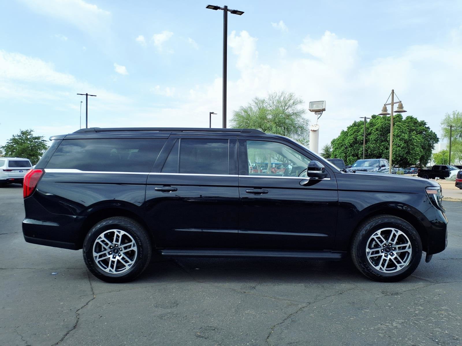 2025 Ford Expedition Max Active