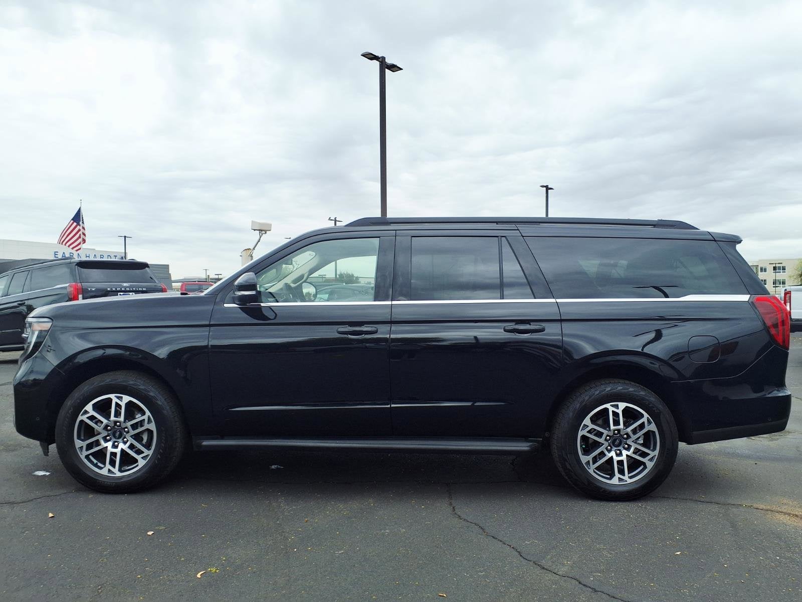 2025 Ford Expedition Max Active