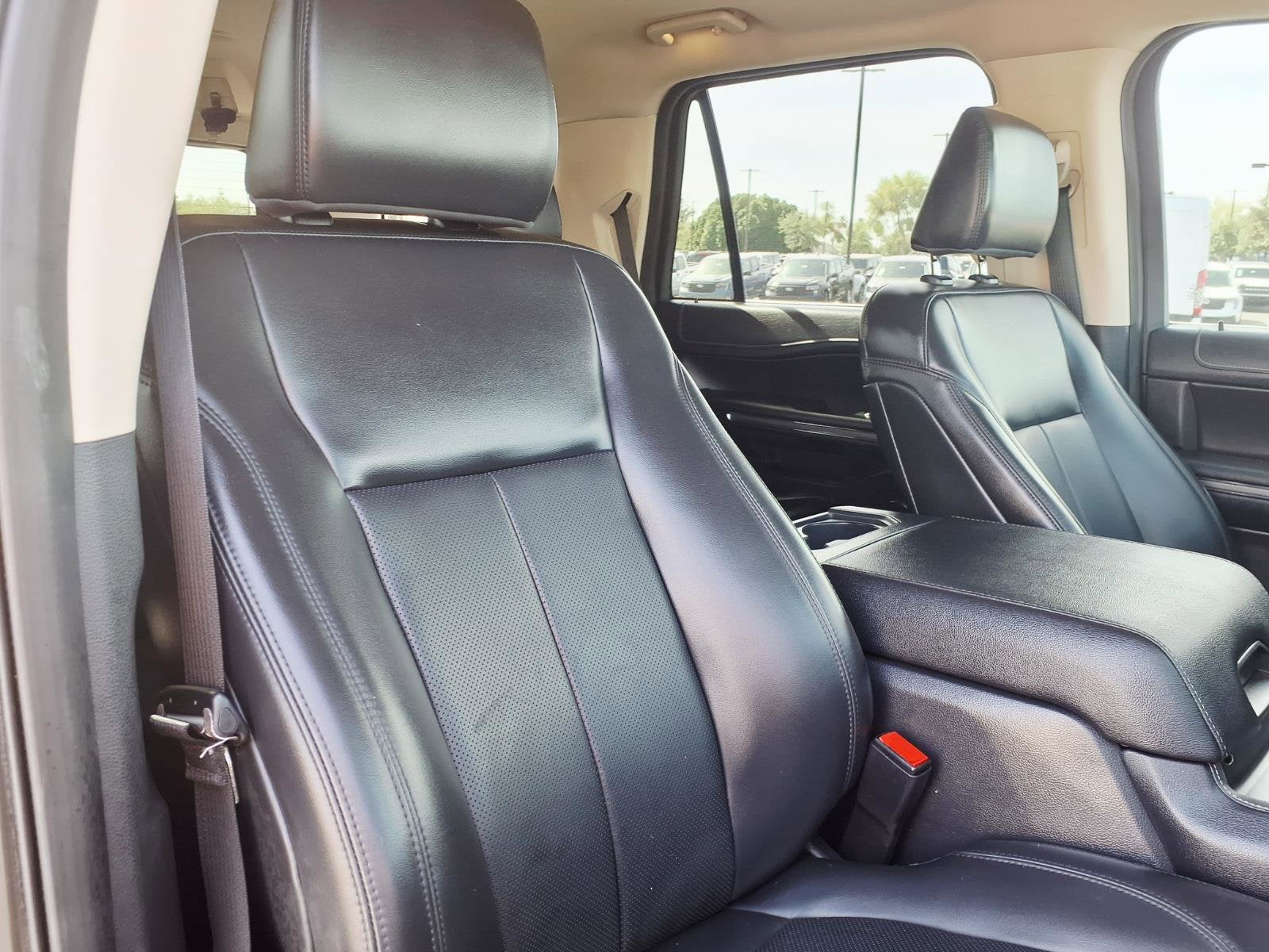 2023 Ford Expedition XLT
