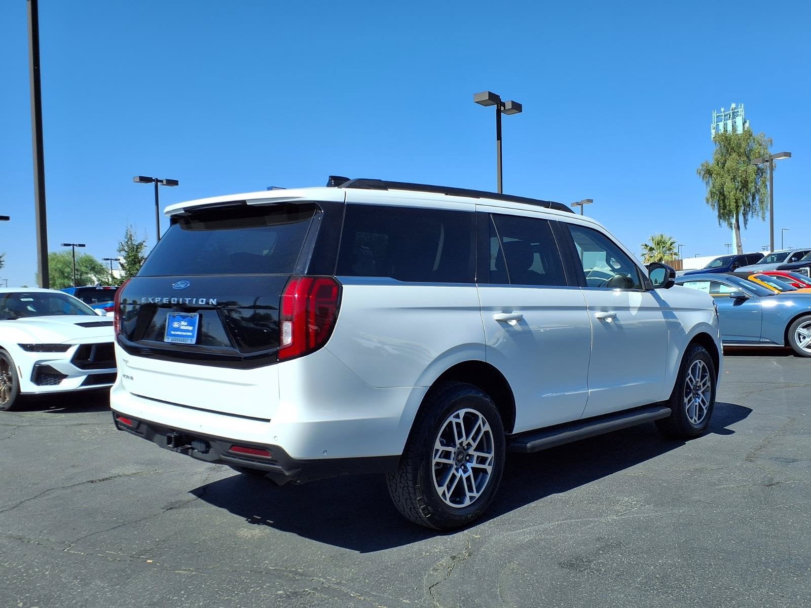 2025 Ford Expedition Active