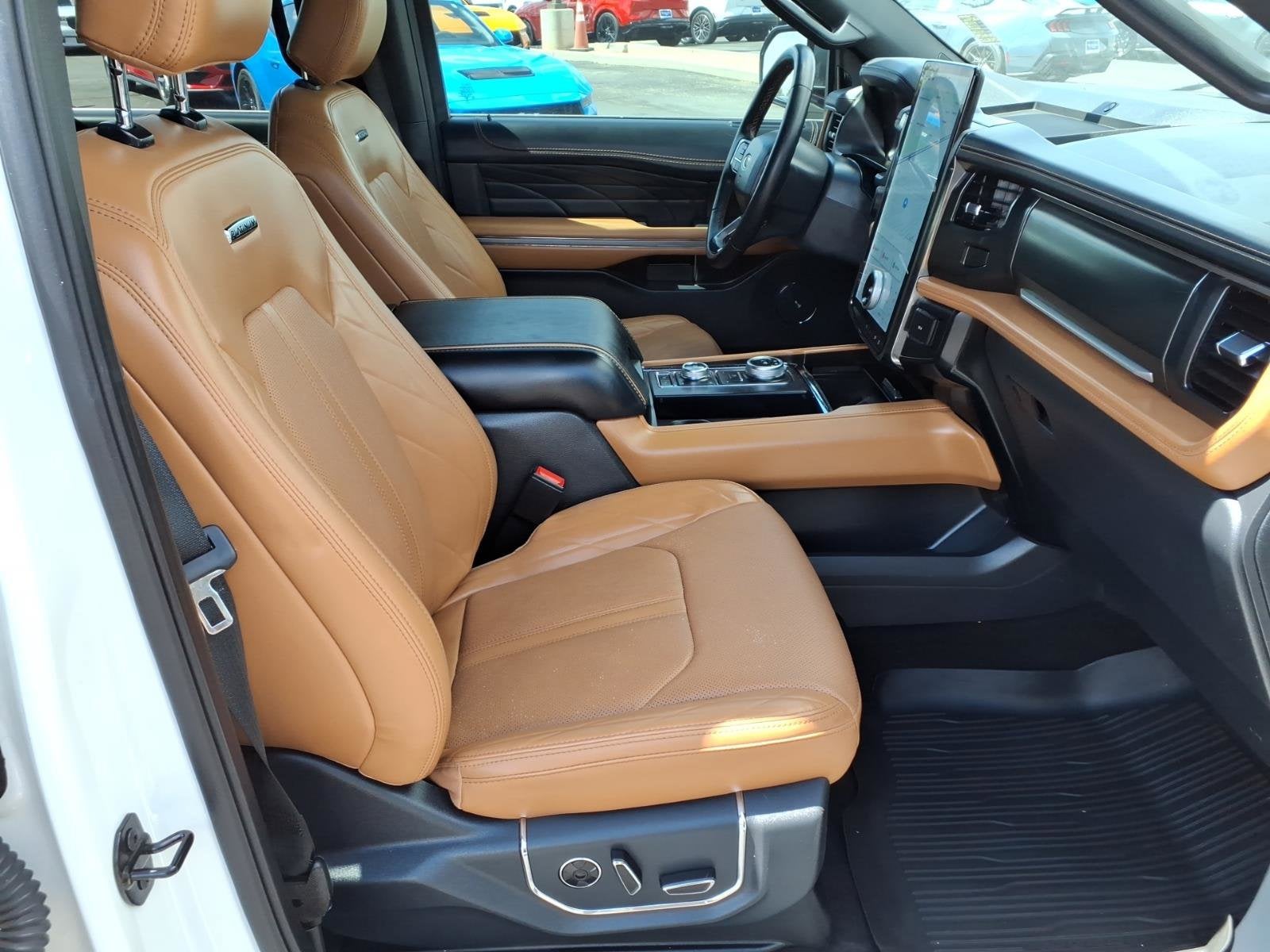 2024 Ford Expedition Platinum