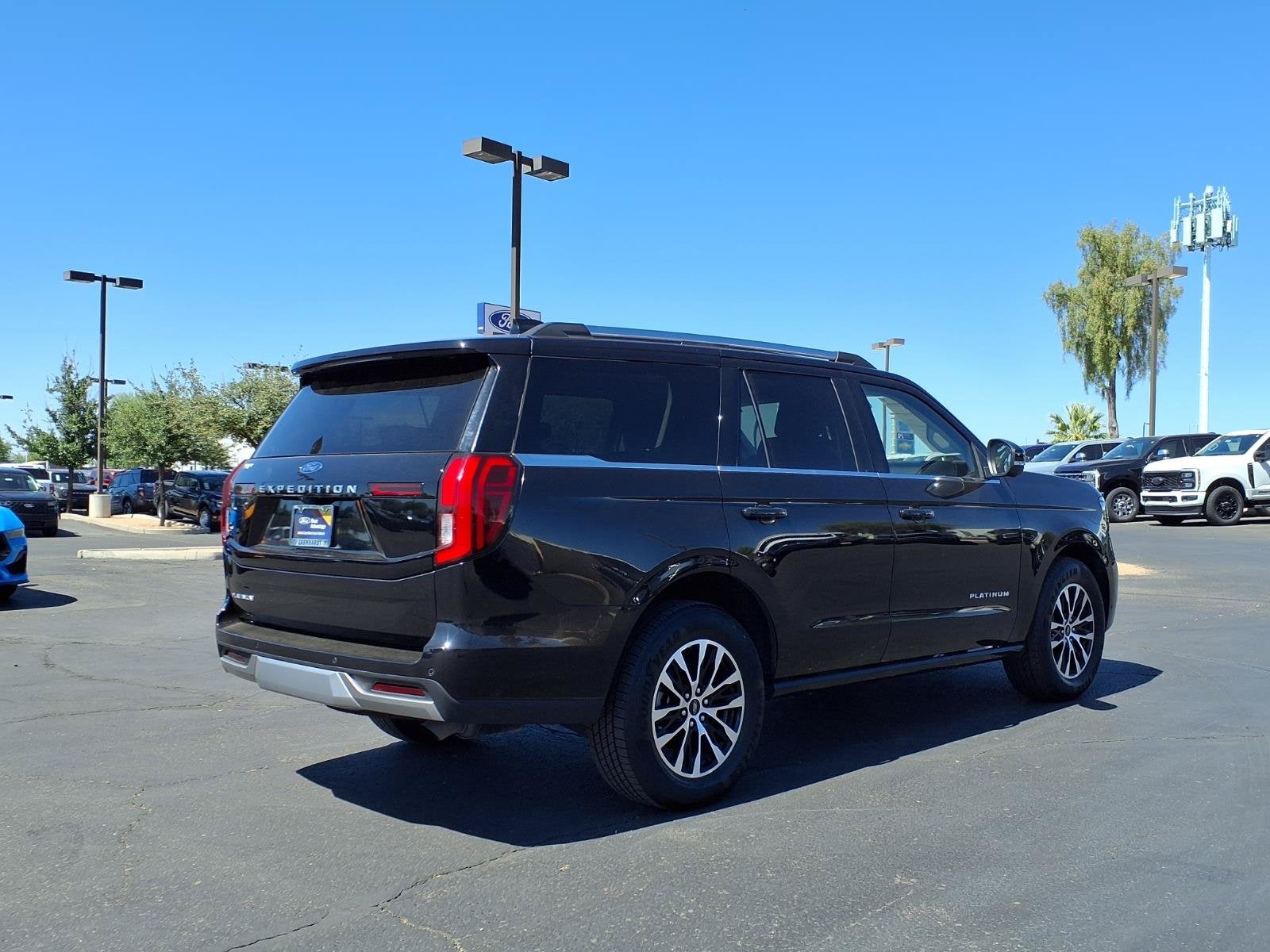 2025 Ford Expedition Platinum