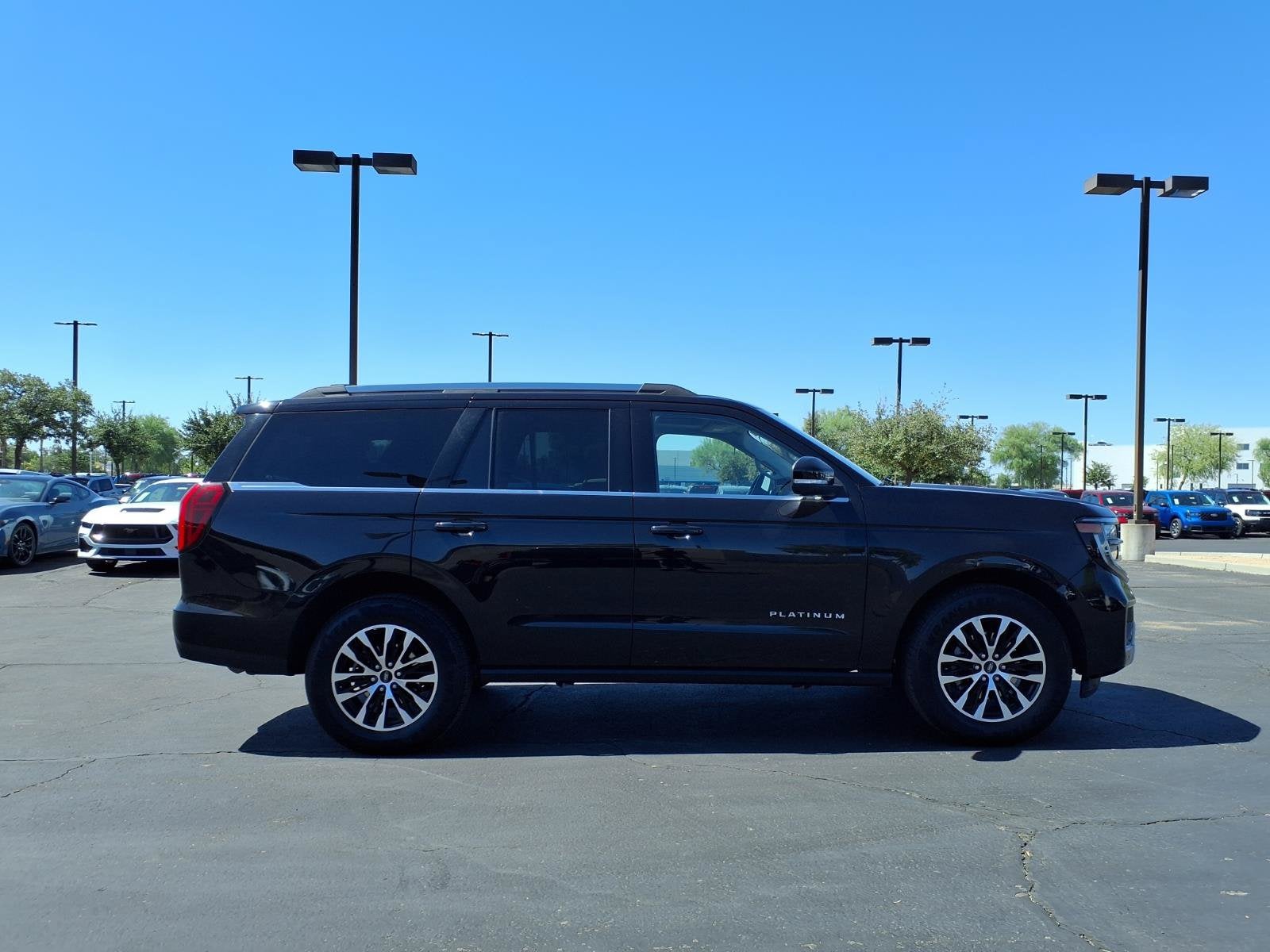 2025 Ford Expedition Platinum