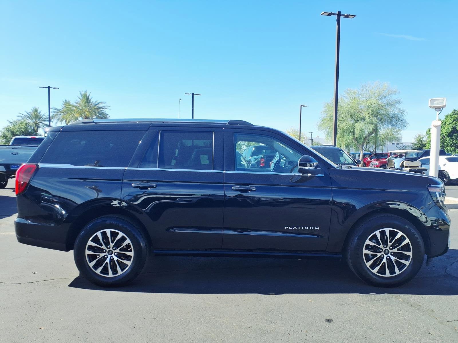 2025 Ford Expedition Platinum