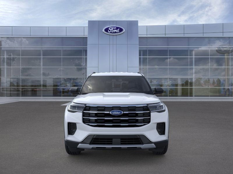 2026 Ford Explorer XLT