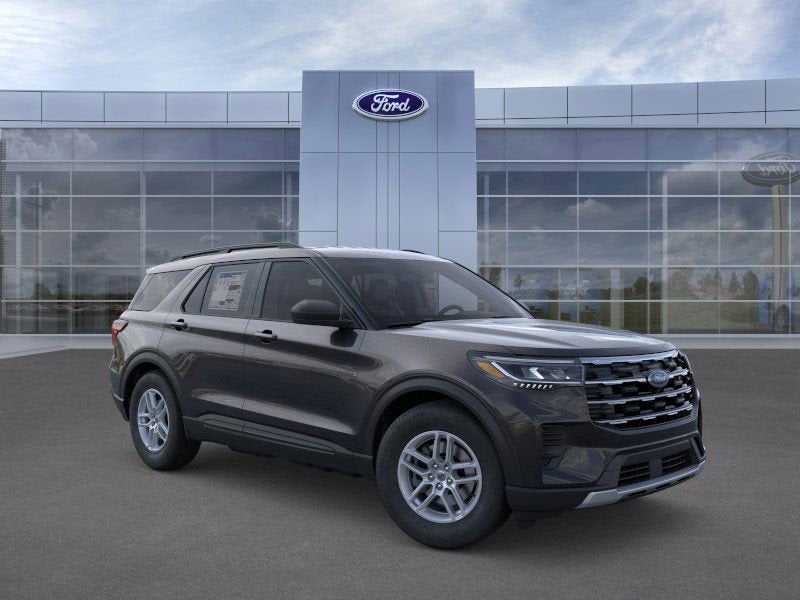2026 Ford Explorer XLT