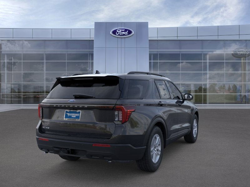 2026 Ford Explorer XLT