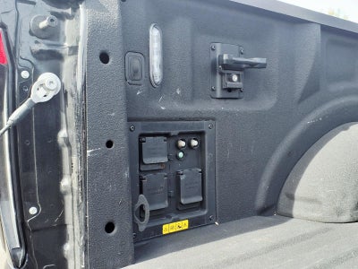 2023 Ford F-150 Lightning Platinum