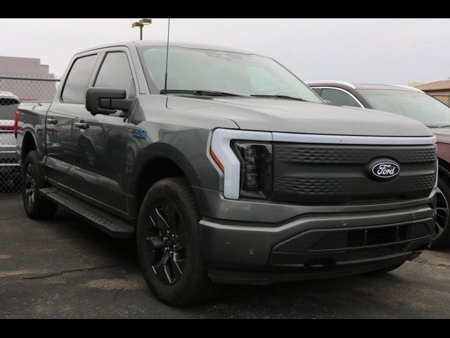 2024 Ford F-150 Lightning Flash