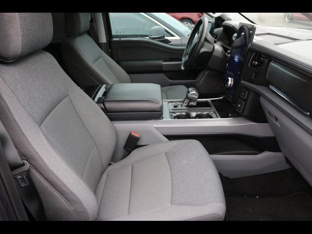 2024 Ford F-150 Lightning Flash