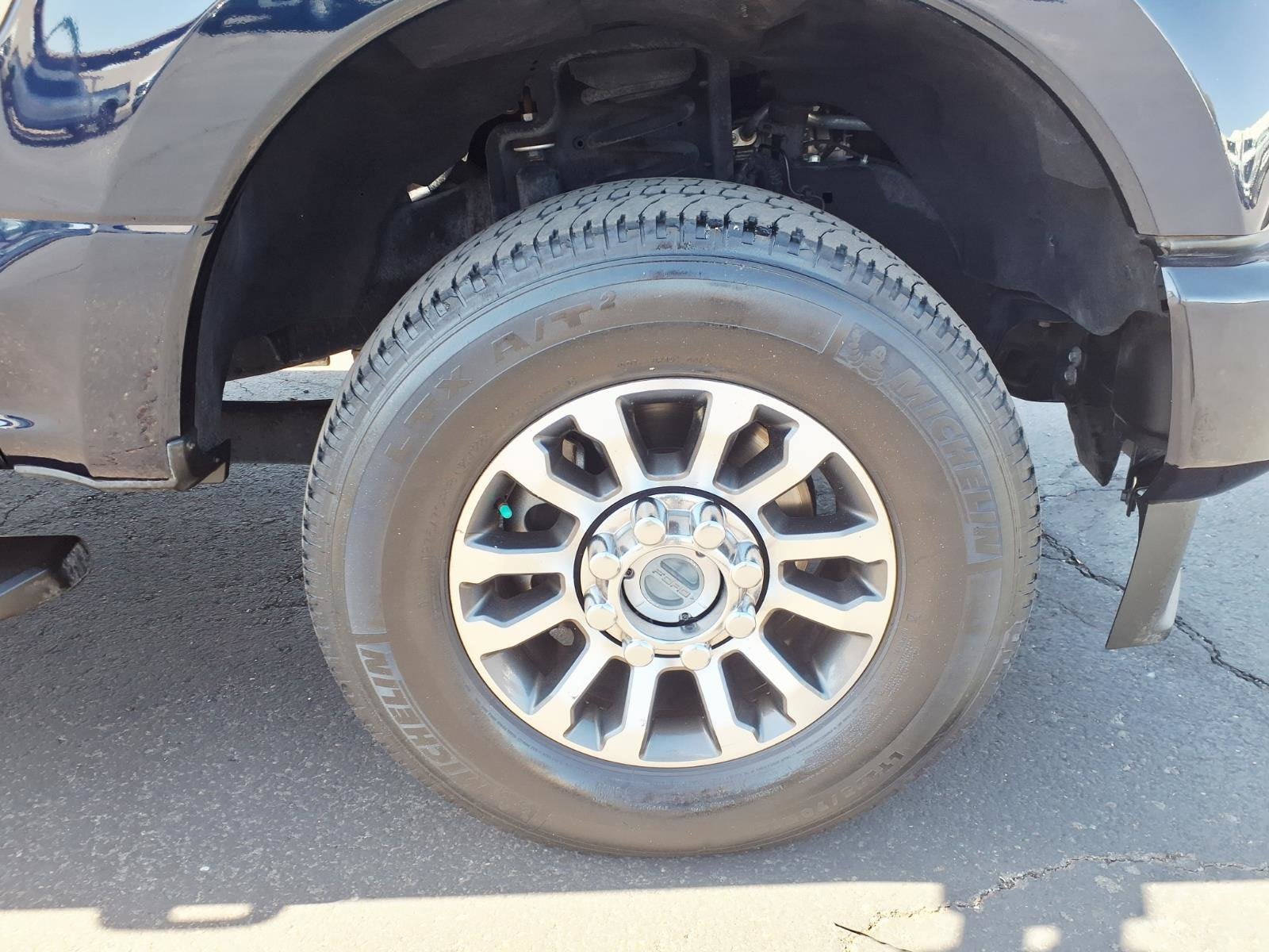 2022 Ford Super Duty F-250 SRW LARIAT