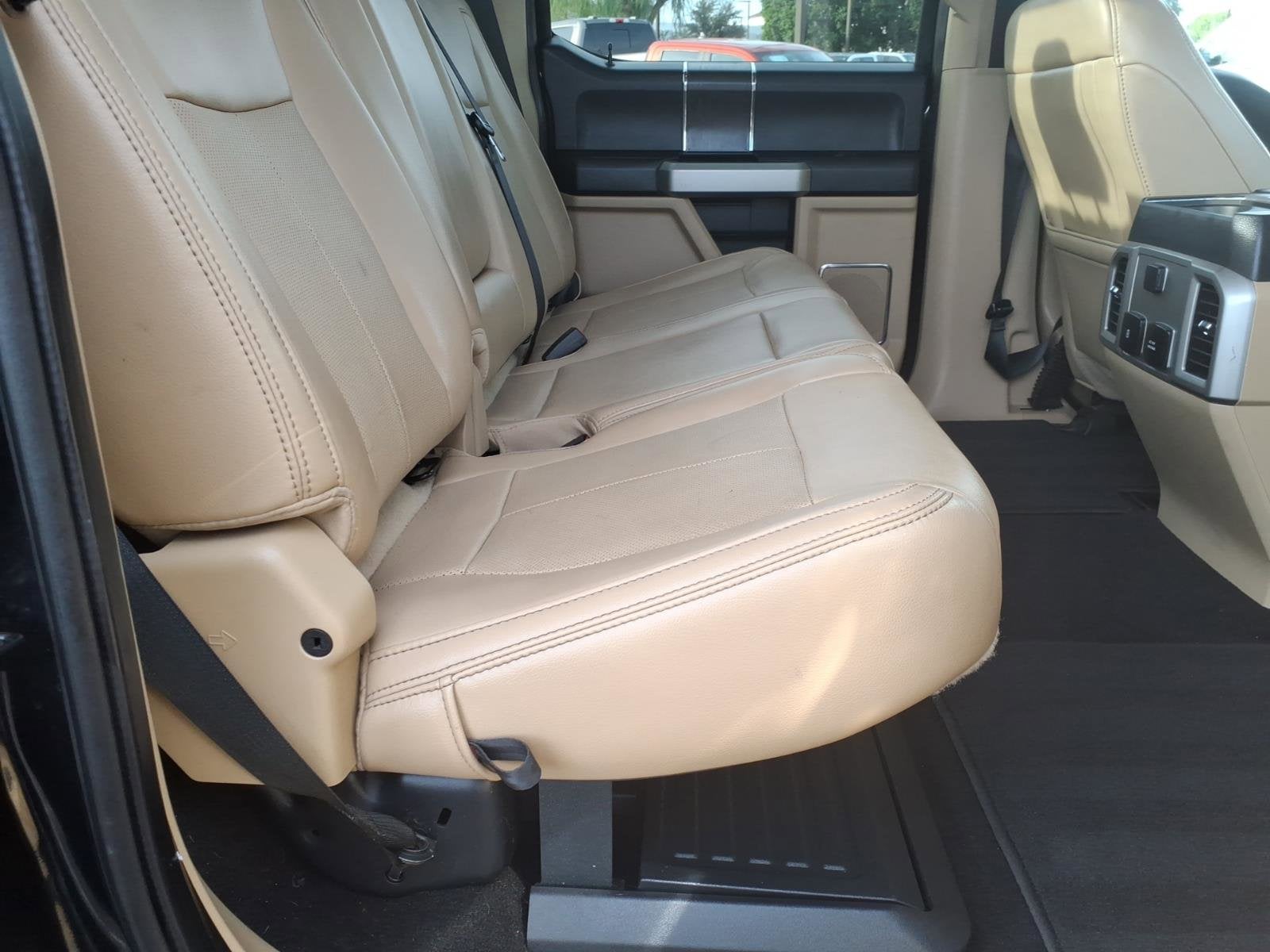 2020 Ford Super Duty F-250 SRW LARIAT