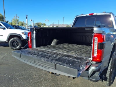2023 Ford Super Duty F-250 SRW LARIAT