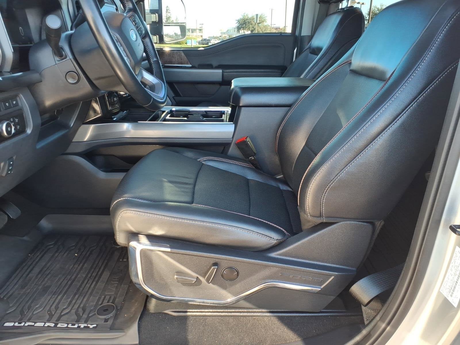 2023 Ford Super Duty F-250 SRW LARIAT