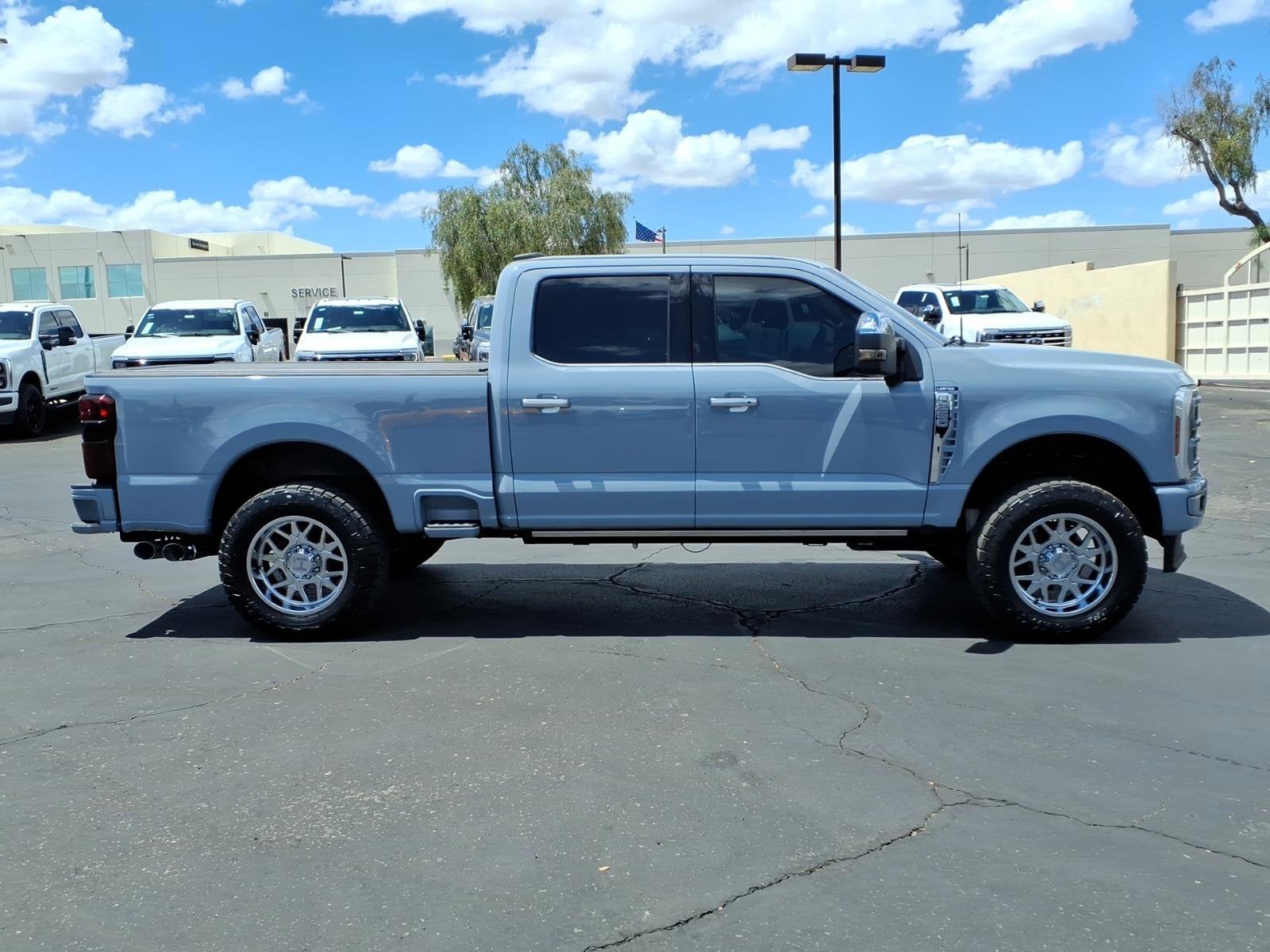 2024 Ford Super Duty F-250 SRW Limited