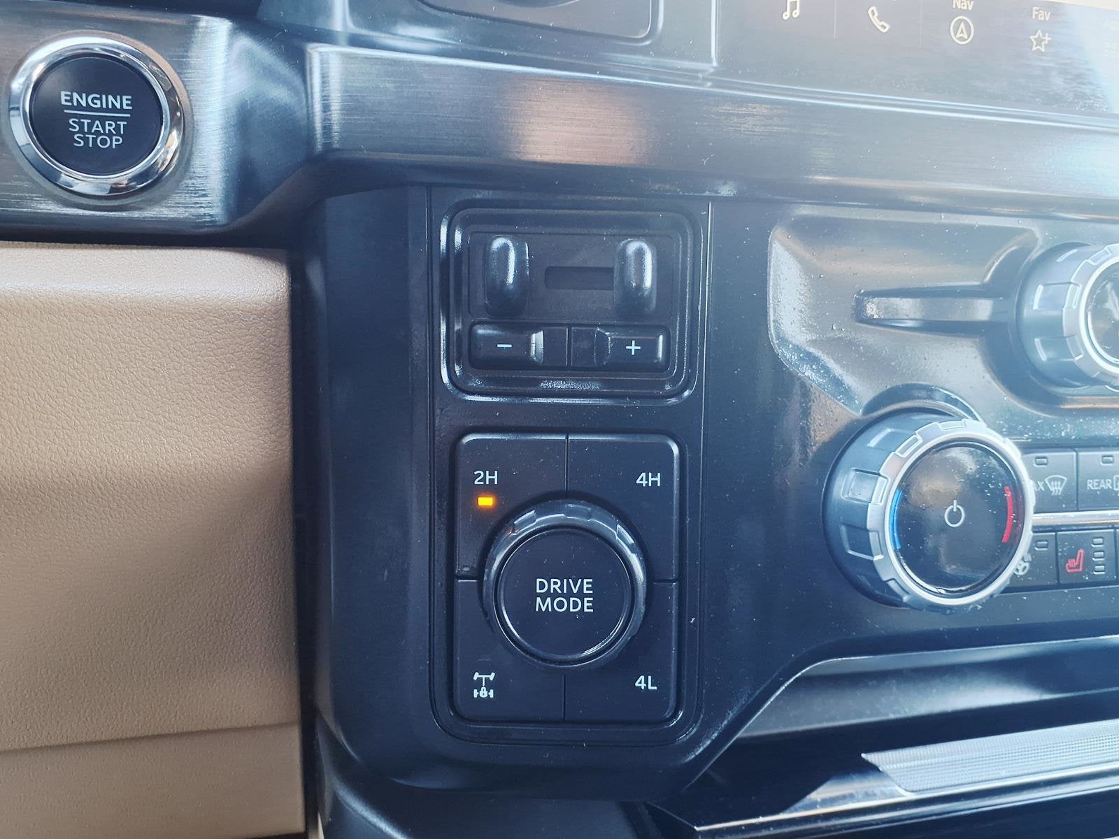 2023 Ford Super Duty F-250 SRW LARIAT