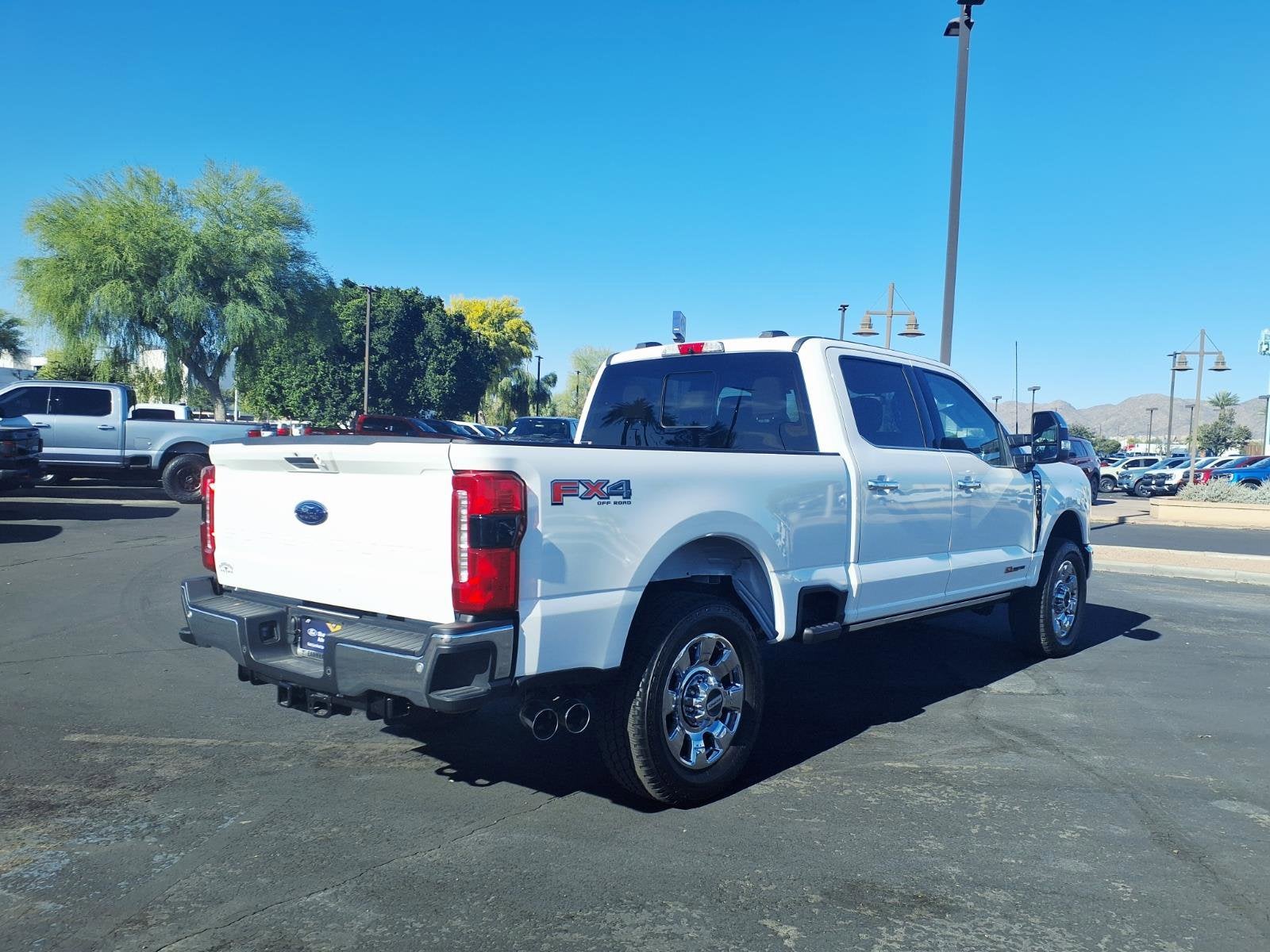 2023 Ford Super Duty F-250 SRW LARIAT