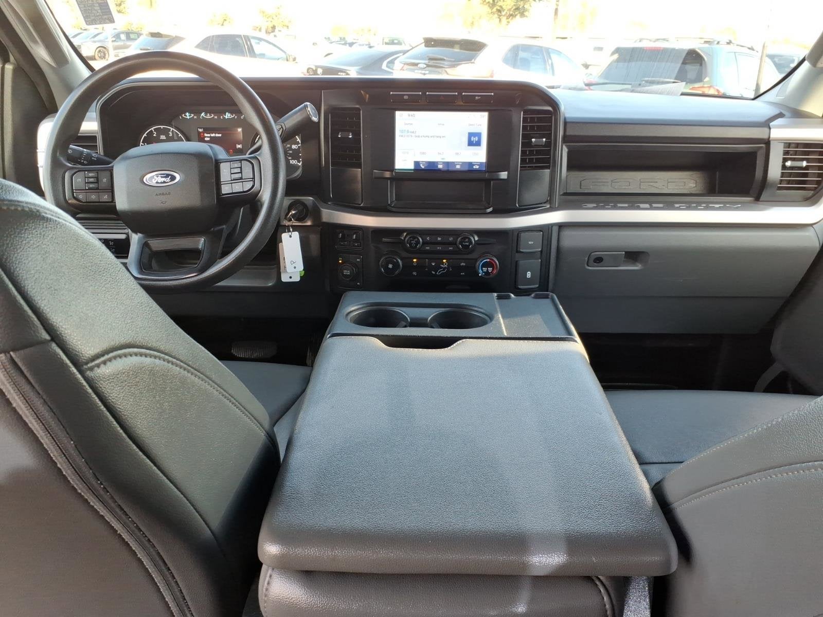 2023 Ford Super Duty F-350 SRW XL