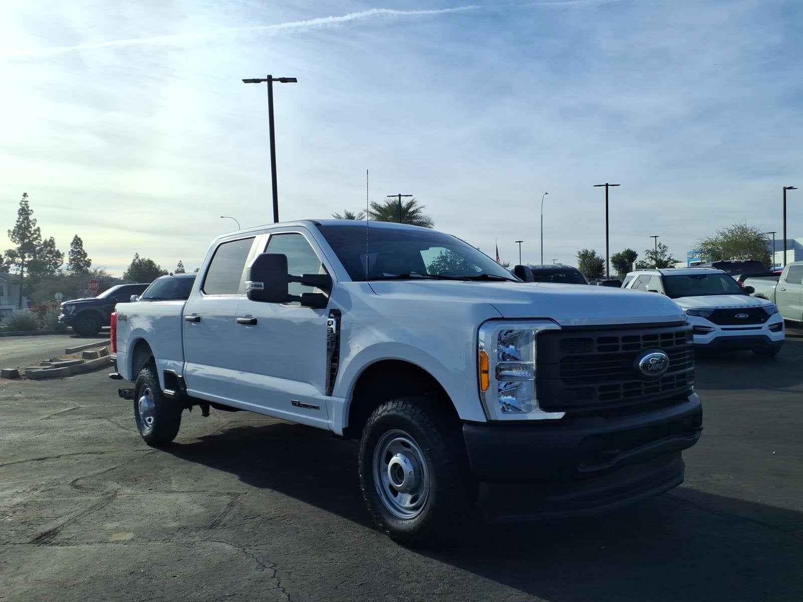 2023 Ford Super Duty F-350 SRW XL