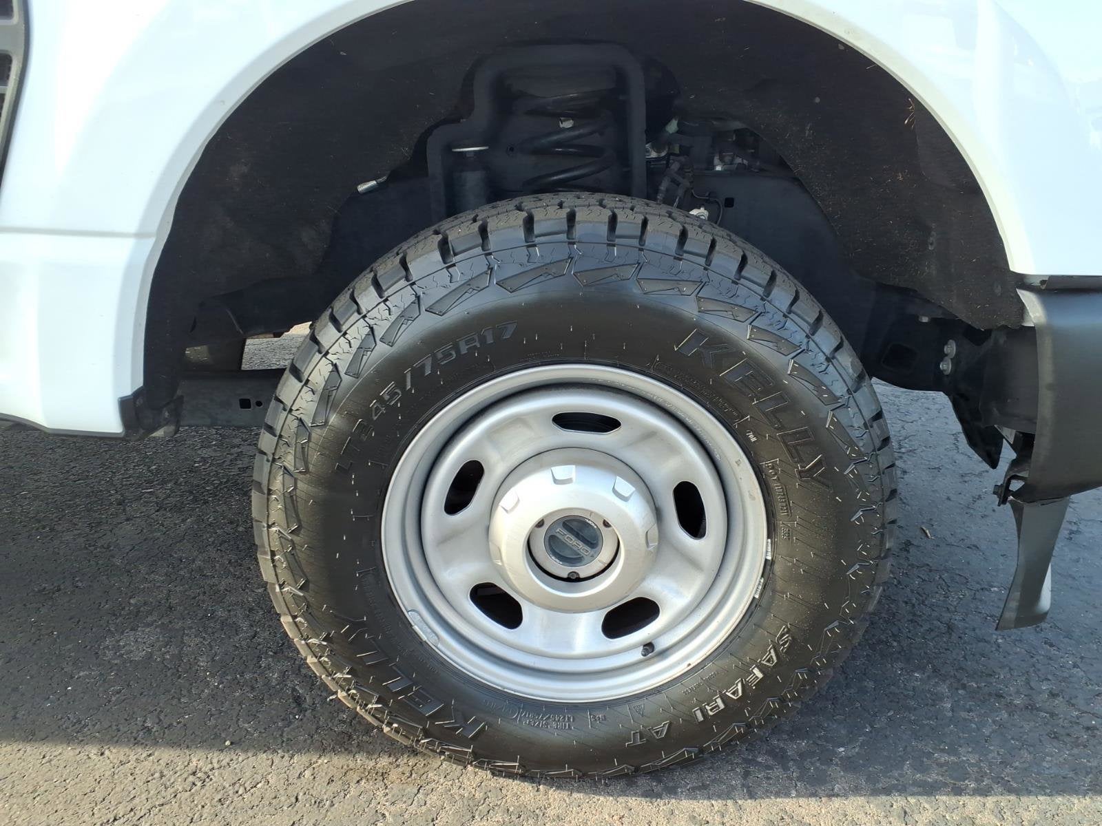 2023 Ford Super Duty F-350 SRW XL