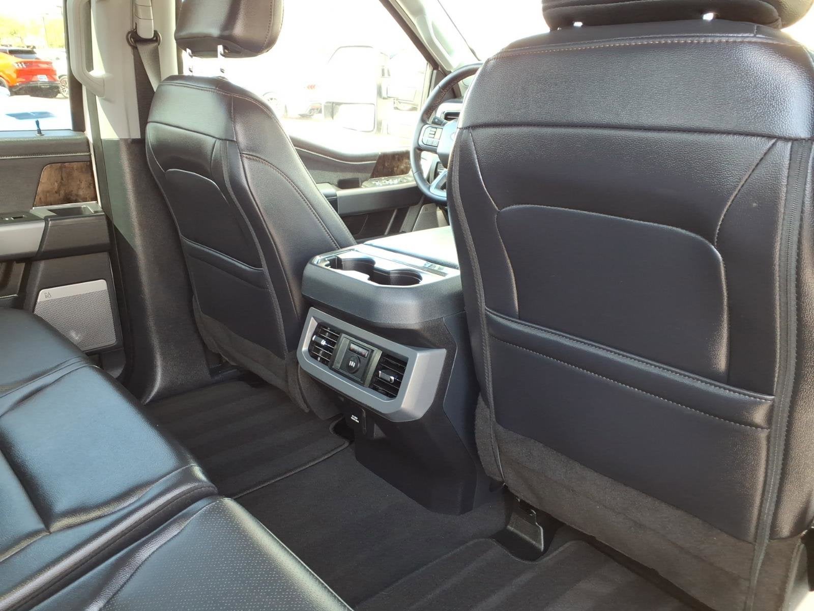 2025 Ford Super Duty F-350 SRW LARIAT