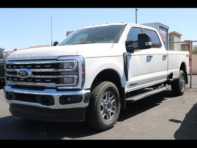 2025 Ford Super Duty F-350 SRW LARIAT