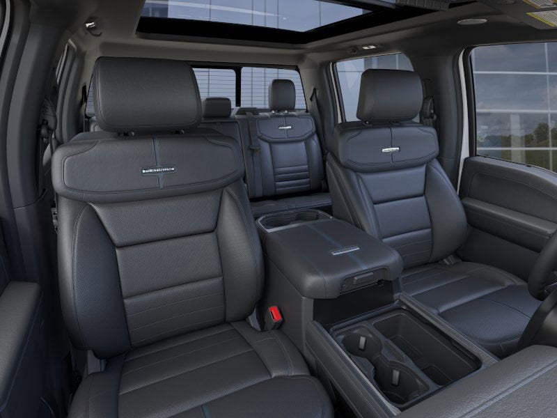 2026 Ford Super Duty F-350 DRW Platinum