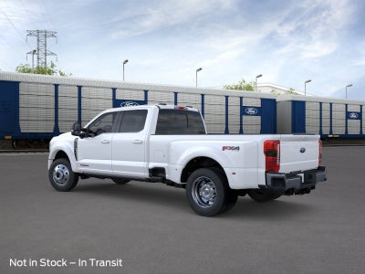 2026 Ford Super Duty F-450 DRW LARIAT