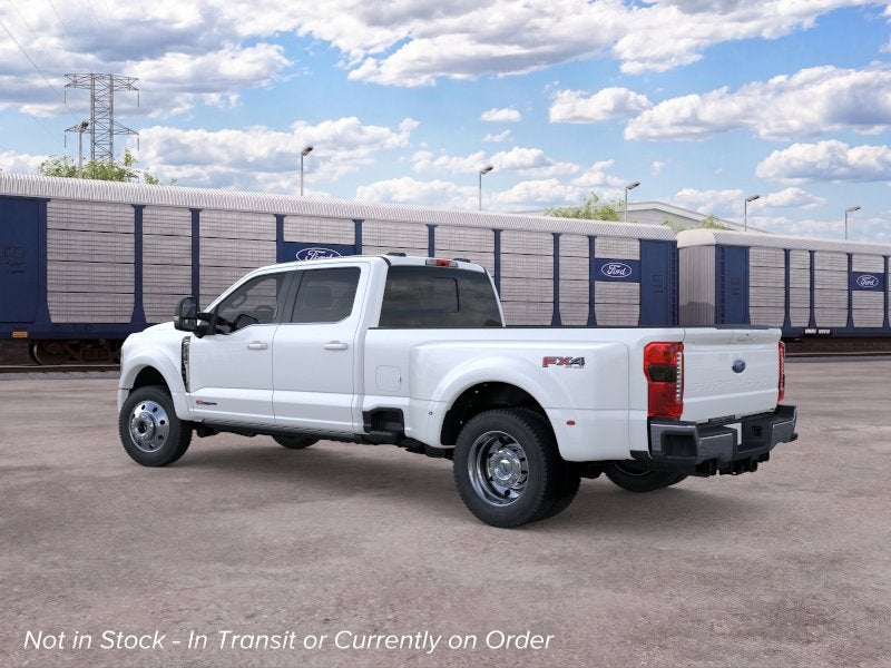 2026 Ford Super Duty F-450 DRW LARIAT