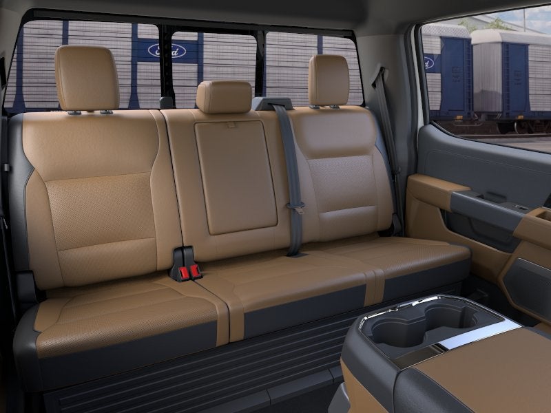 2026 Ford Super Duty F-450 DRW LARIAT