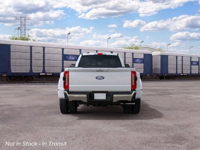 2027 Ford Super Duty F-450 DRW LARIAT
