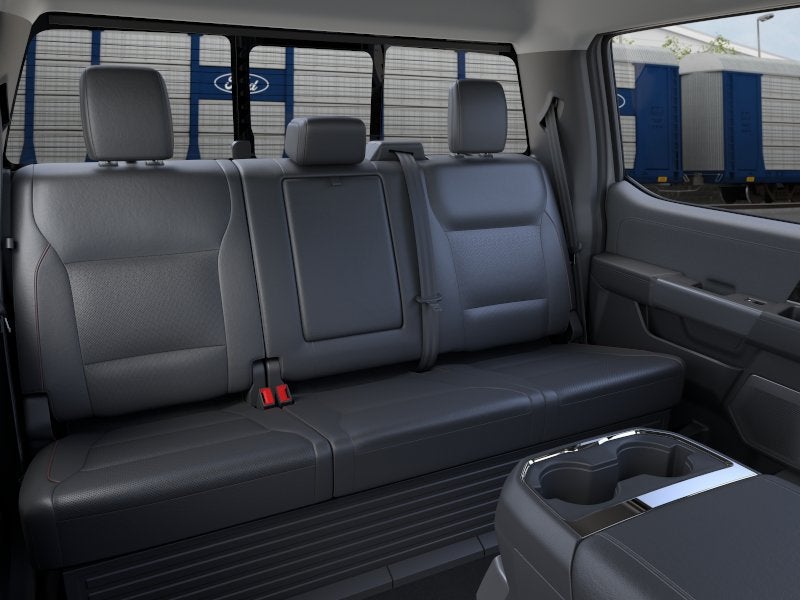 2026 Ford Super Duty F-450 DRW LARIAT