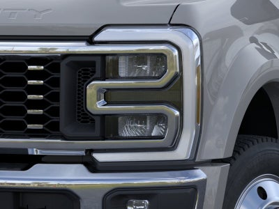 2026 Ford Super Duty F-450 DRW LARIAT